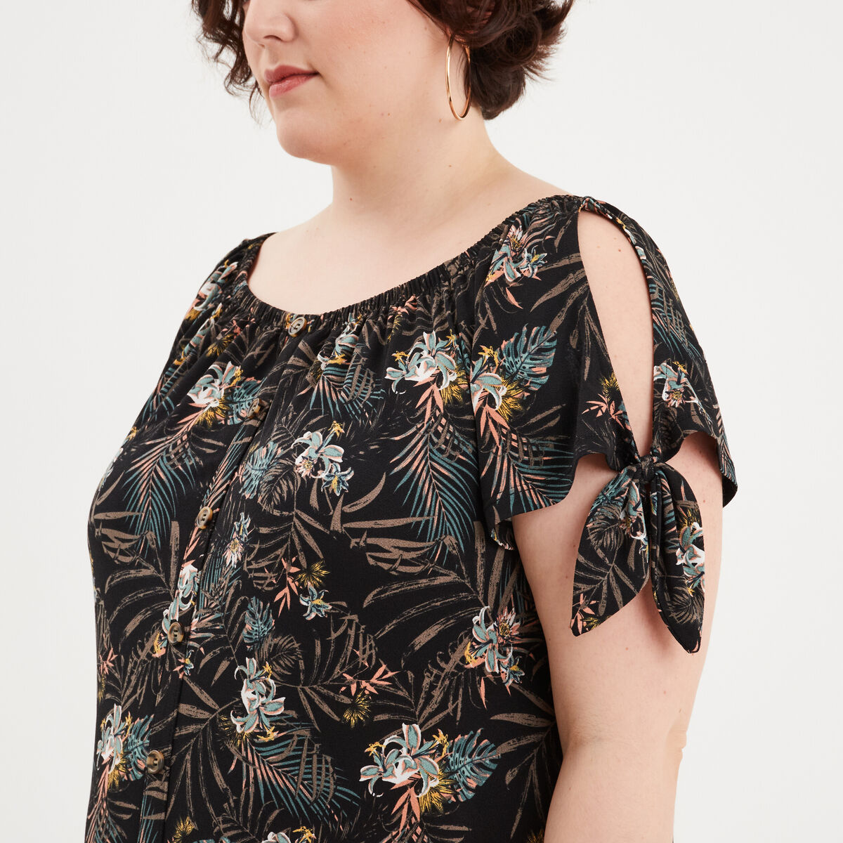 Robe courte évasée fluide boutonnée noir femme grande taille