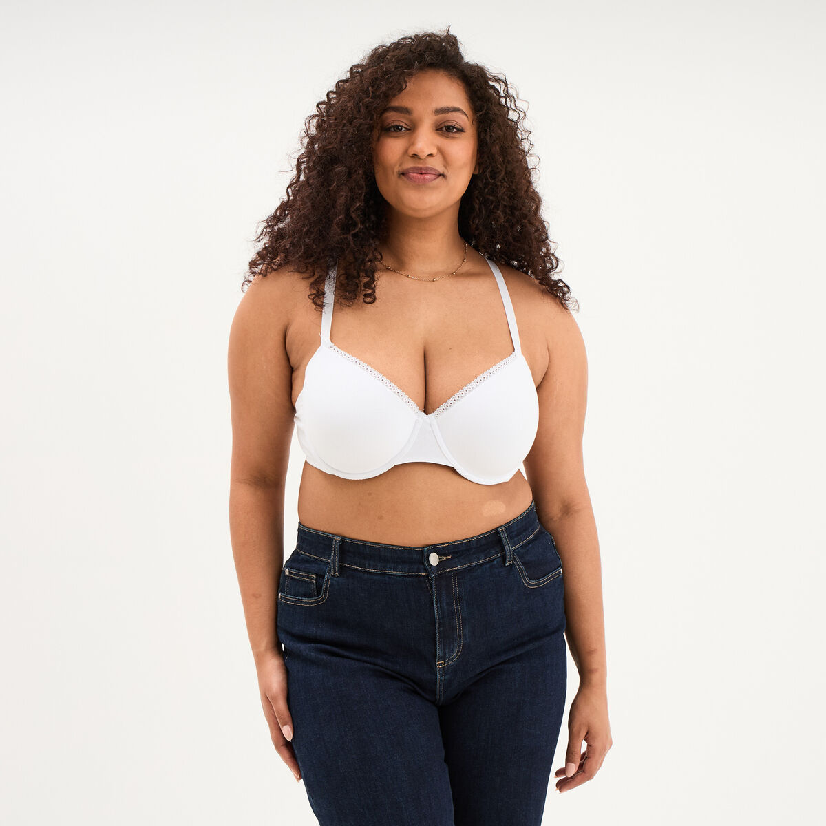 Soutien-gorge corbeille embo&icirc;tant blanc femme grande taille