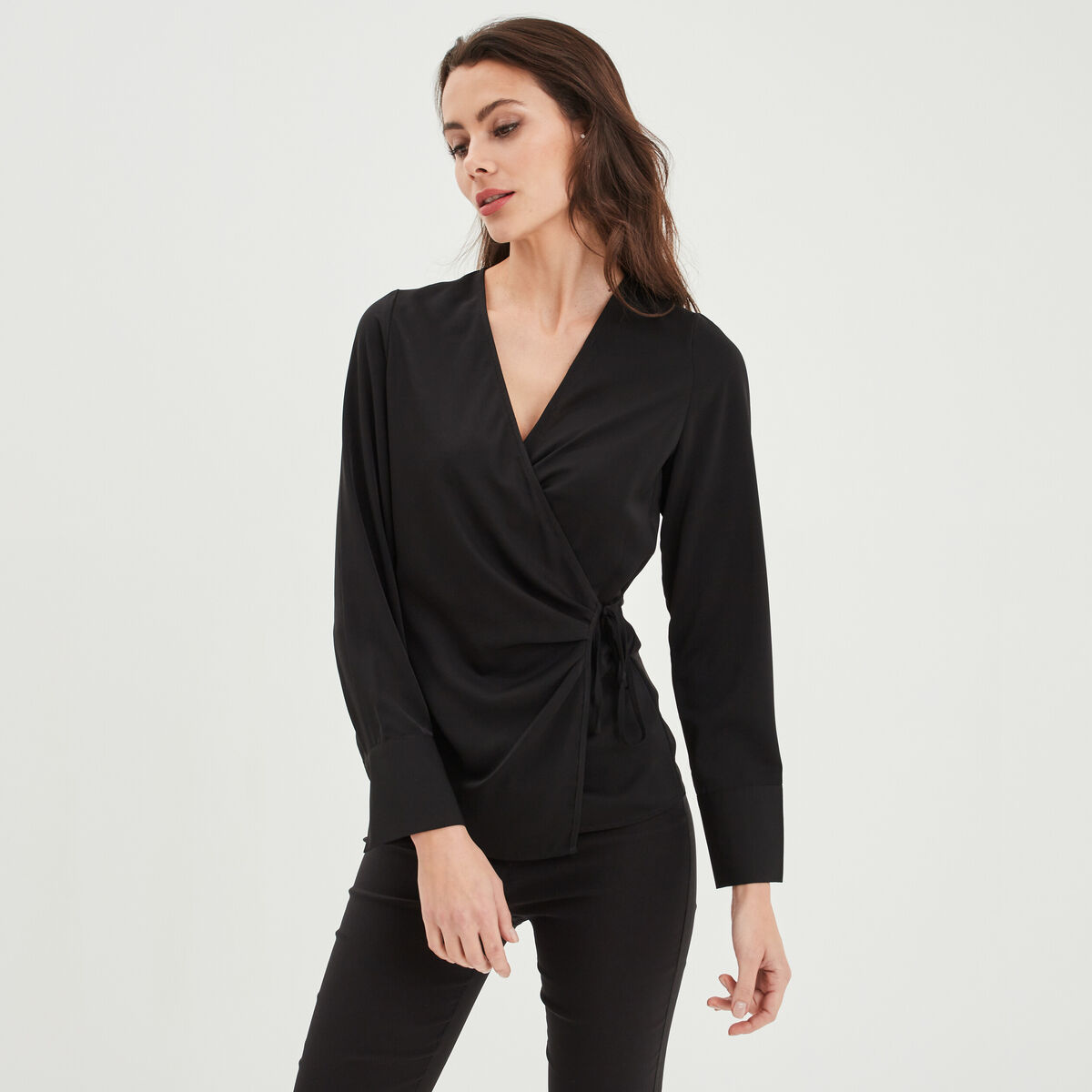 Blouse satin col V cache-coeur Mosquitos noir femme