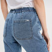 Jeans droit cropped taille &eacute;lastiqu&eacute;e denim stone femme