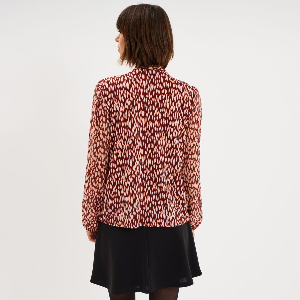 Blouse col lavalli&egrave;re manches longues bordeaux femme