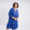Robe brodée évasée gaze de coton bleu roi femme grande taille