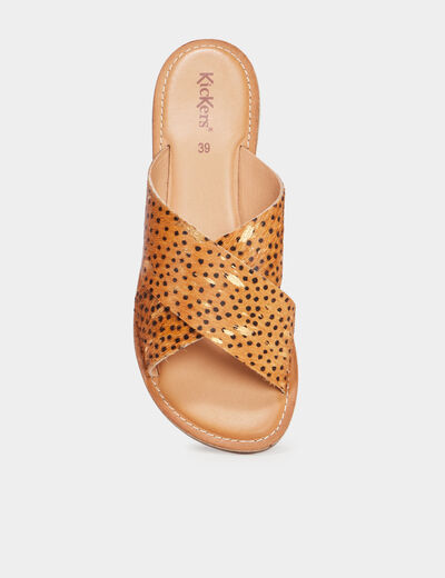 Mules brides croisées en cuir Kickers camel femme