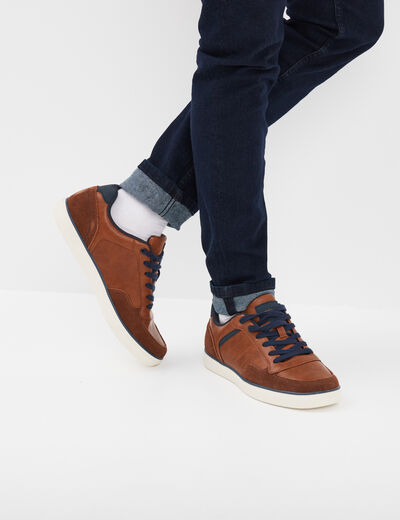 Tennis basses &agrave; lacets marron homme