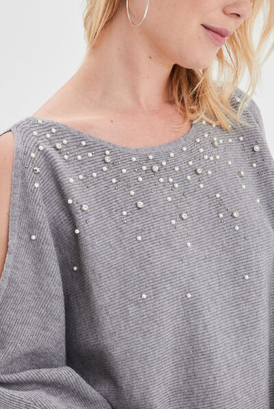 Pull perles et strass au col gris clair femme