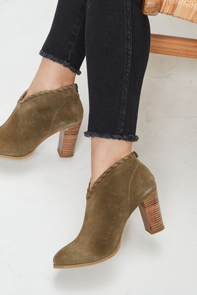 Bottines à talons en cuir taupe femme