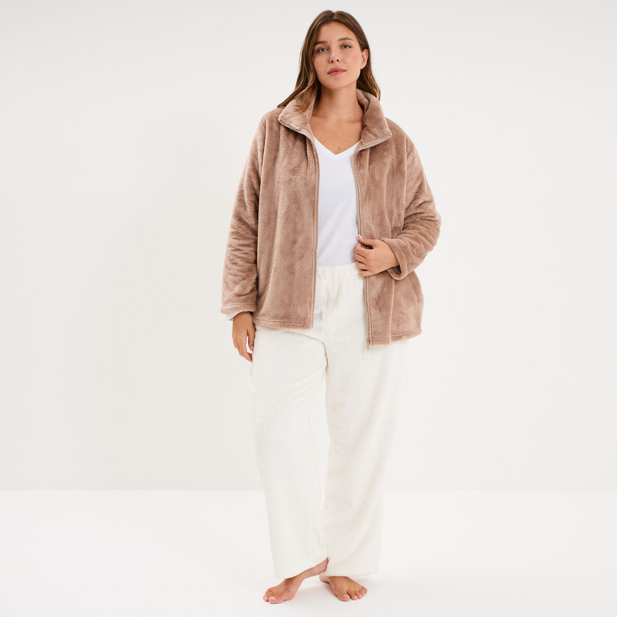 Veste pyjama effet polaire col montant beige femme grande taille