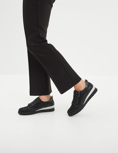 Tennis basses pied large Confortissimo noir femme