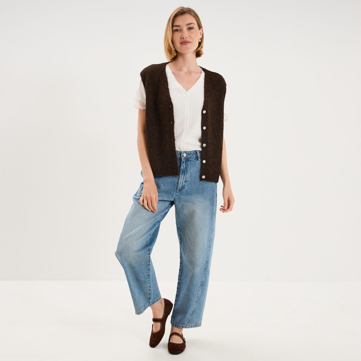 Blouse manches courtes col V dentelle blanc femme