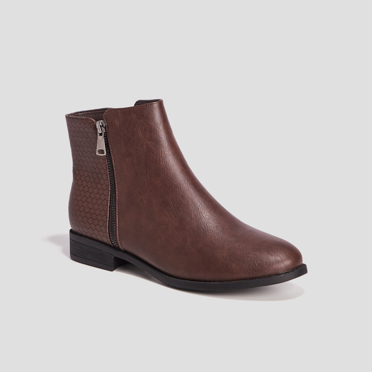 Bottines plates marron femme