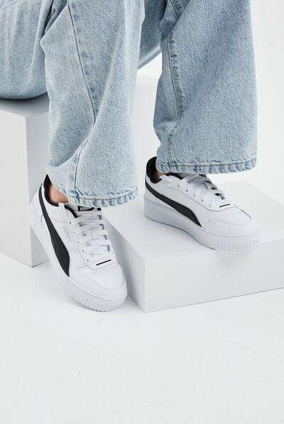 Tennis basses en cuir Puma Carina Street noir femme