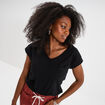 T-shirt col v poche poitrine Creeks noir femme