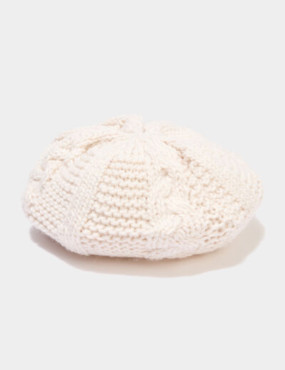 Béret tricoté avec torsades sable femme