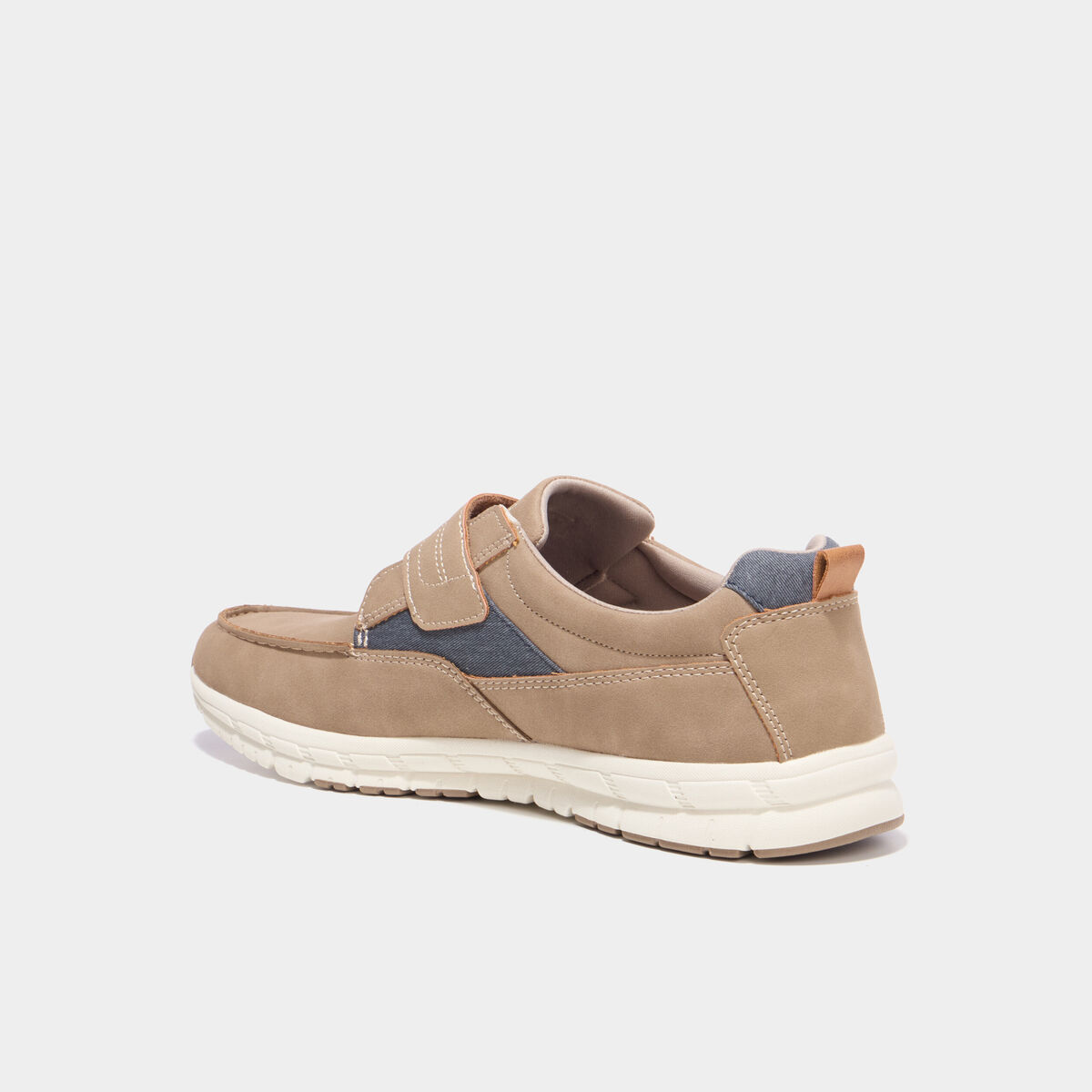 Chaussures bateau &agrave; scratchs sable homme