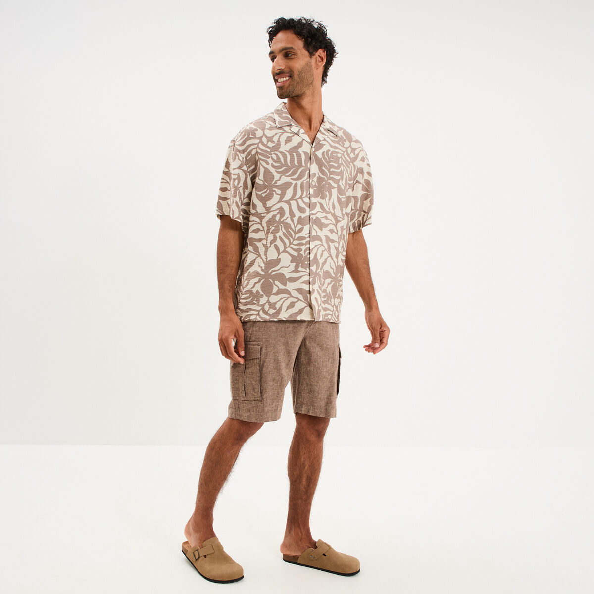 Chemise l&eacute;g&egrave;re textur&eacute;e manches courtes beige homme