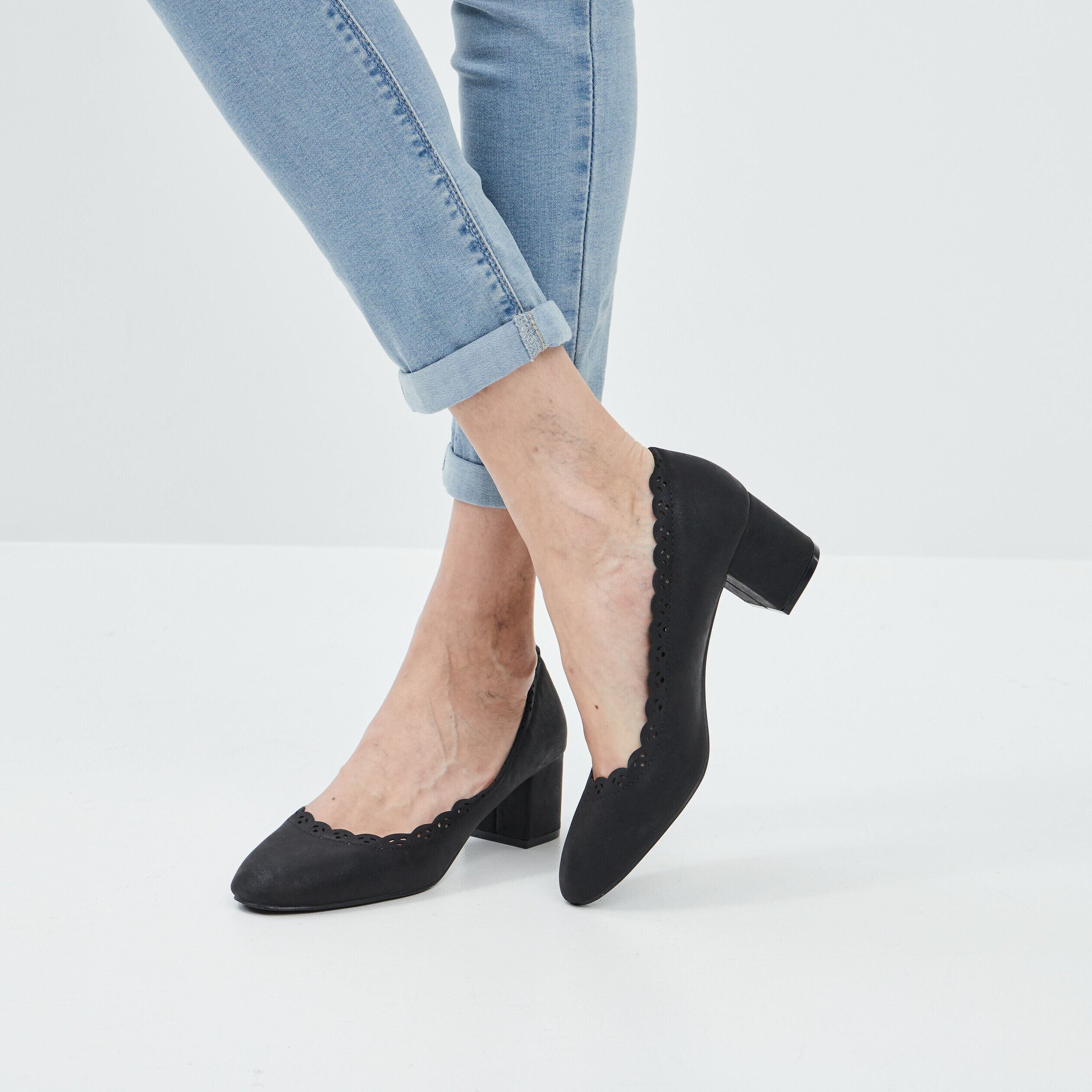 Escarpins à talons noir femme LIBERTO
