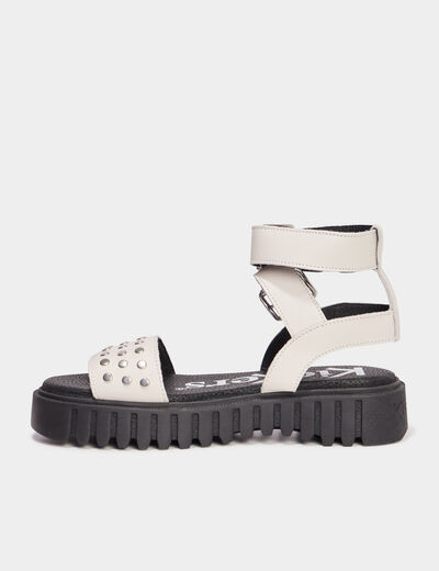 Sandales plateformes clous cuir Kickers blanc femme