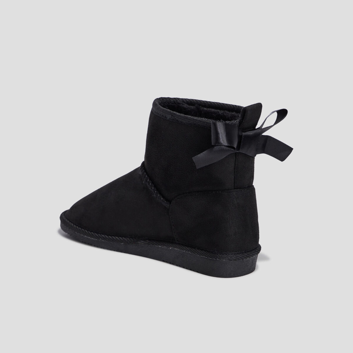 Bottines fourr&eacute;es noeud effet satin noir fille