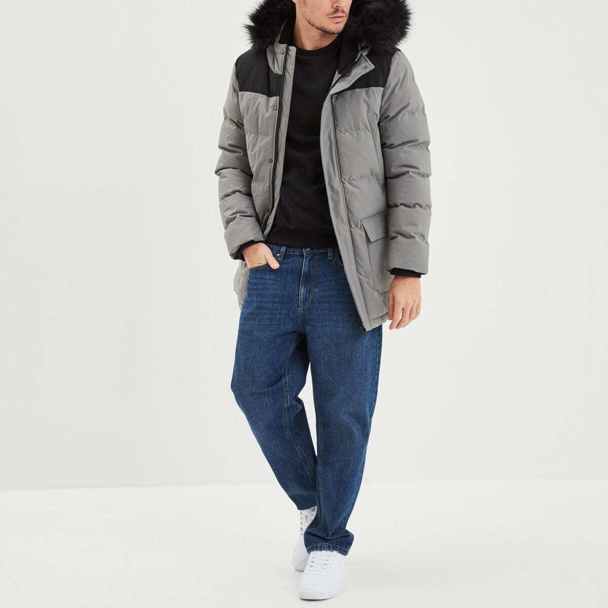 Doudoune mi-longue à capuche fourrure gris homme