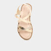 Sandales avec brides d'attache cheville jaune or fille
