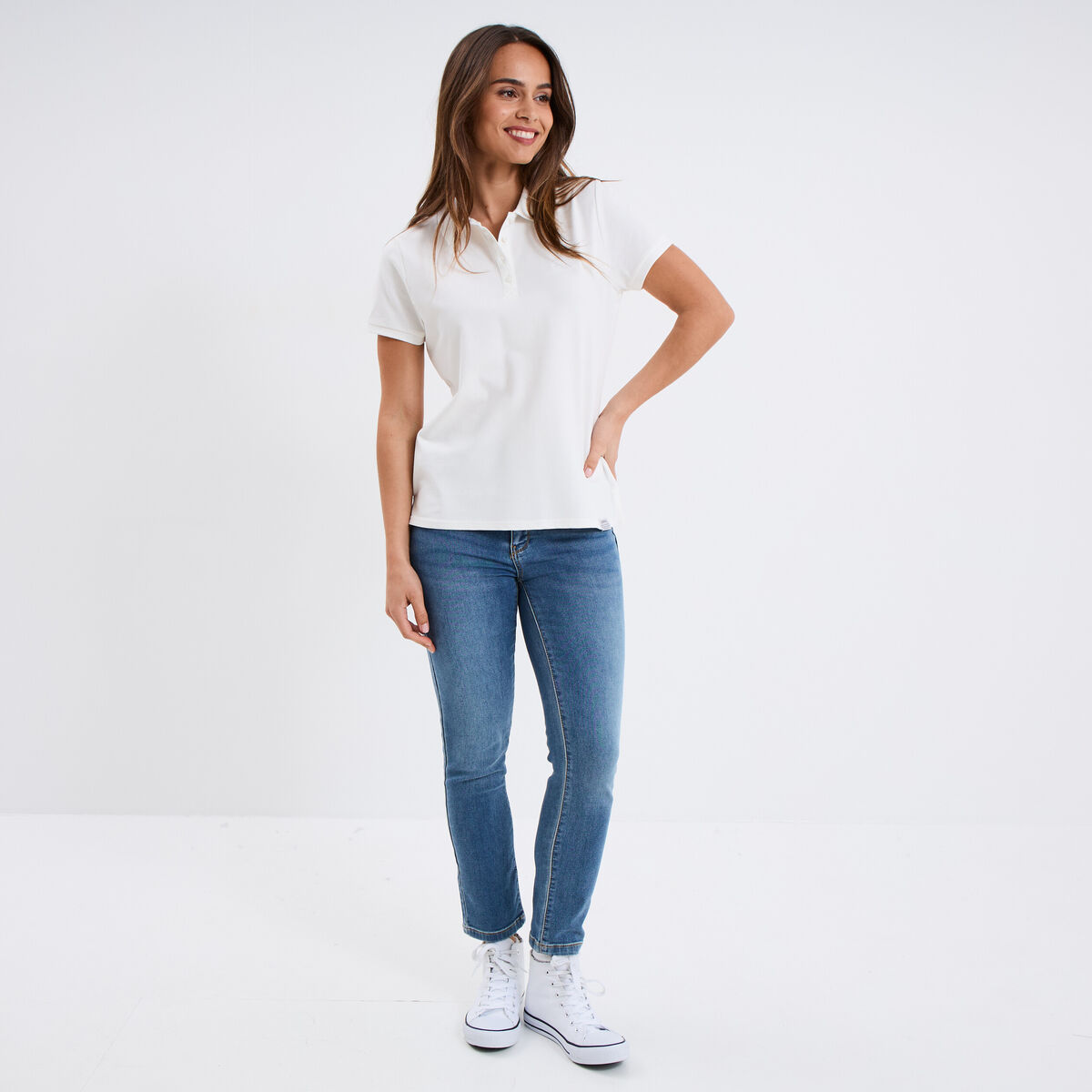 Polo piqu&eacute; ajust&eacute; manches courtes coton blanc femme