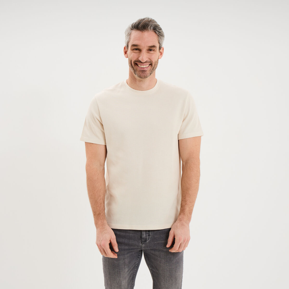 T-shirt textur&eacute; droit col rond coton ecru homme