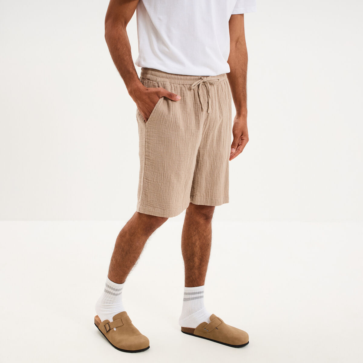Short chino droit gaze de coton taupe homme