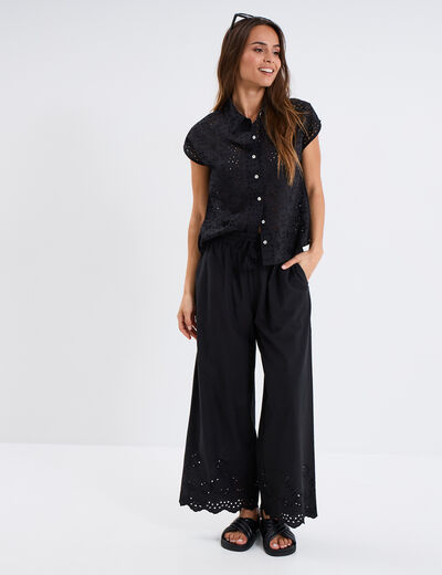Chemise broderie anglaise sans manches noir femme