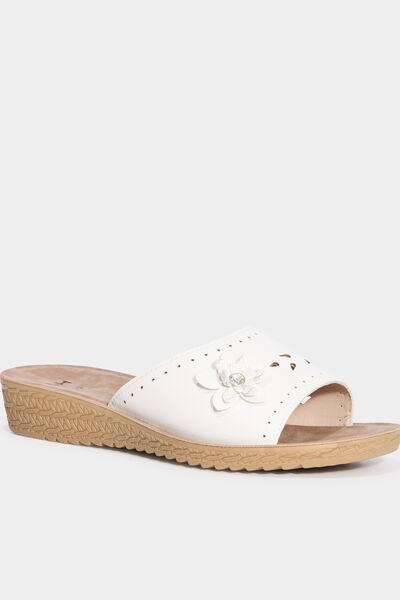 Chaussons mules d&eacute;tails fleurs blanc femme