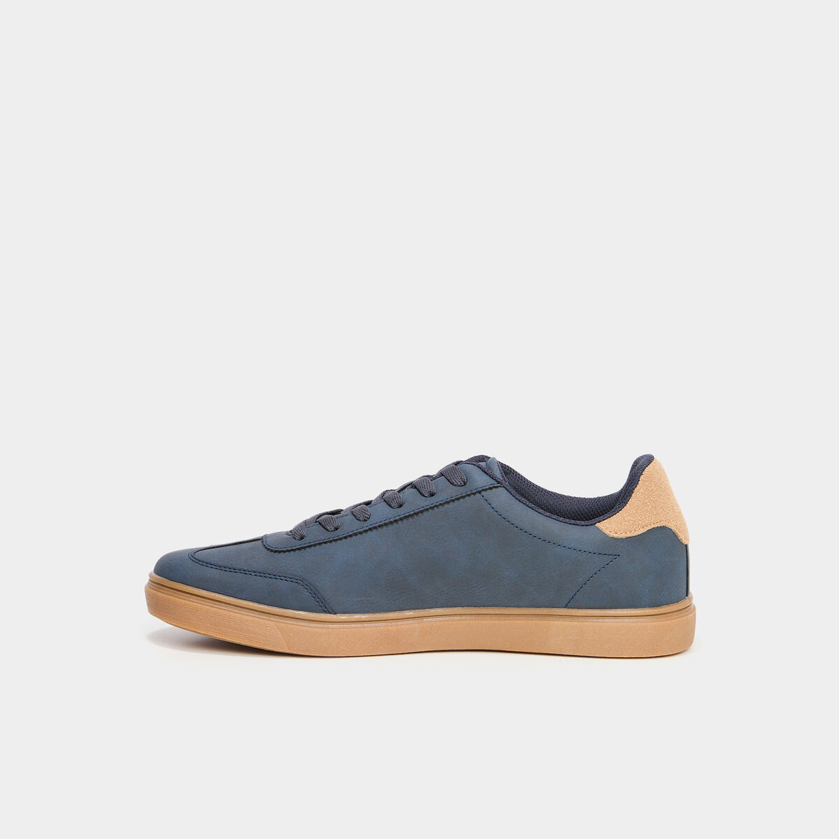 Tennis basses &agrave; lacets bleu marine homme