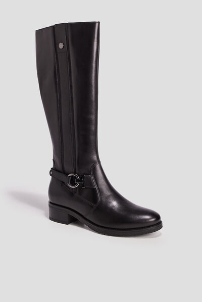 Bottes en cuir noir femme