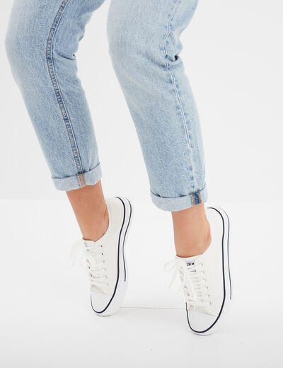 Tennis en toile &agrave; lacets blanc femme