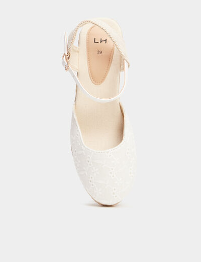 Sandales compensées broderie anglaise blanc femme