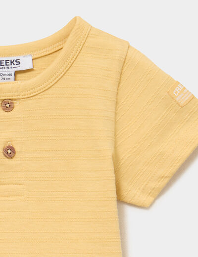 T-shirt col tunisien manches courtes jaune b&eacute;b&eacute; gar&ccedil;on