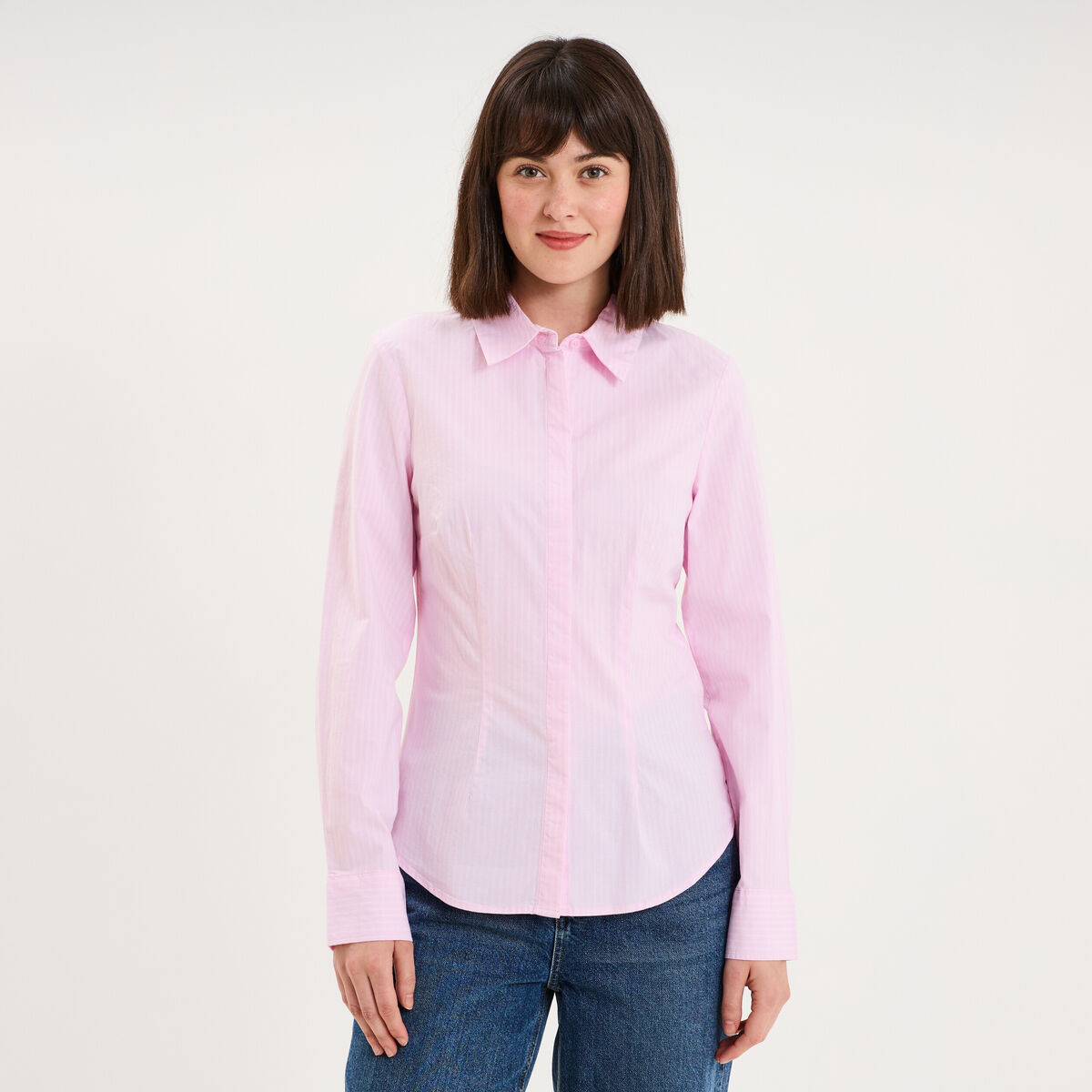 Chemise cintr&eacute;e stretch manches longues rose femme