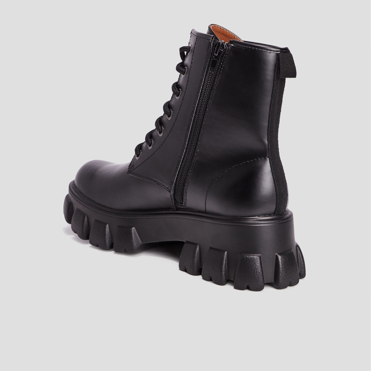 Bottines crantées noir femme