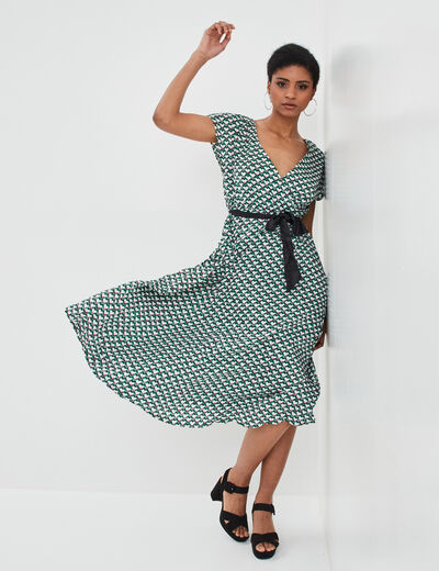 Robe longue évasée plissée et ceinturée vert femme