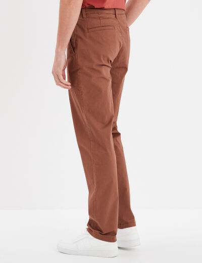 Pantalon chino droit stretch retroussé camel homme