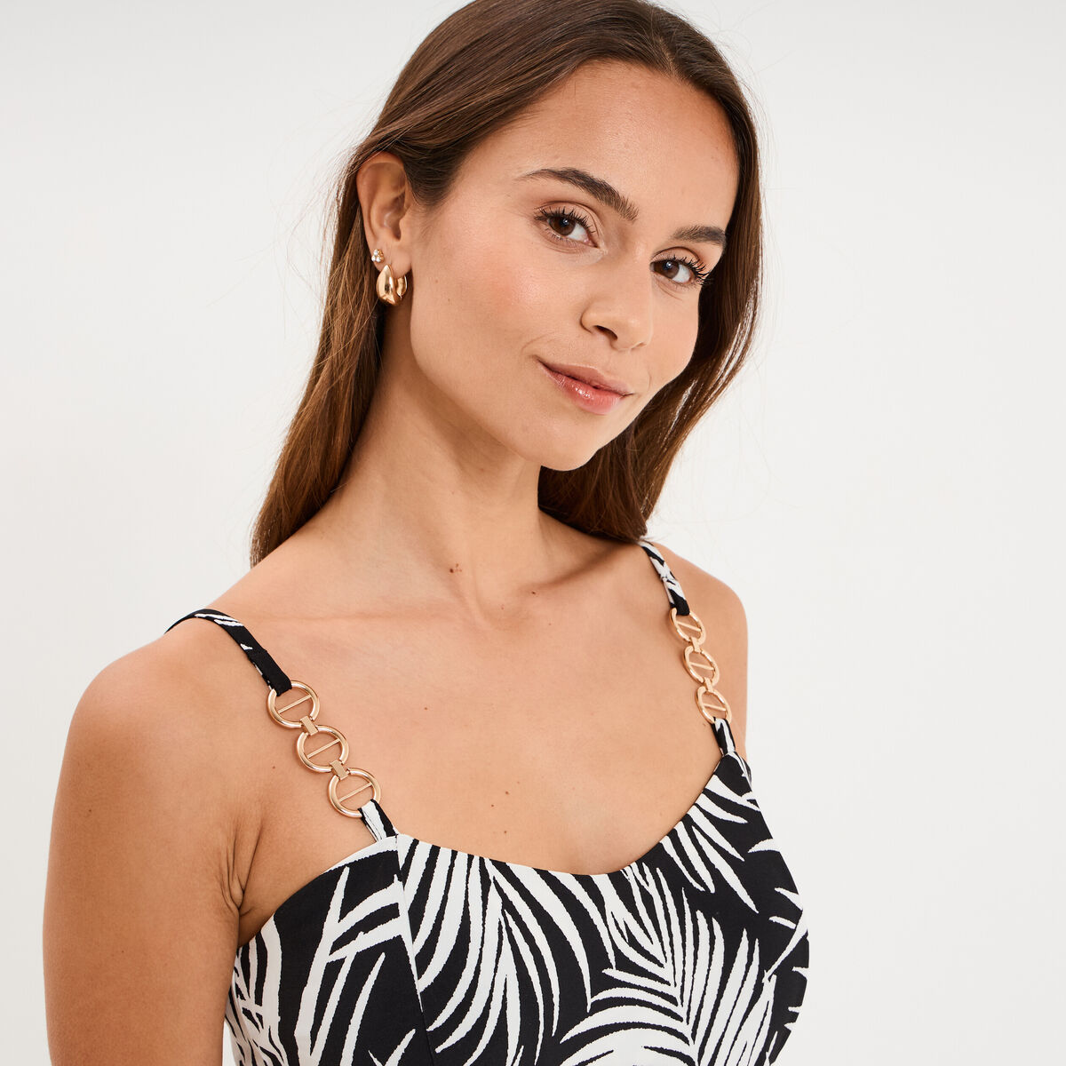 Robe ajust&eacute;e fluide longue &agrave; bretelles noir femme