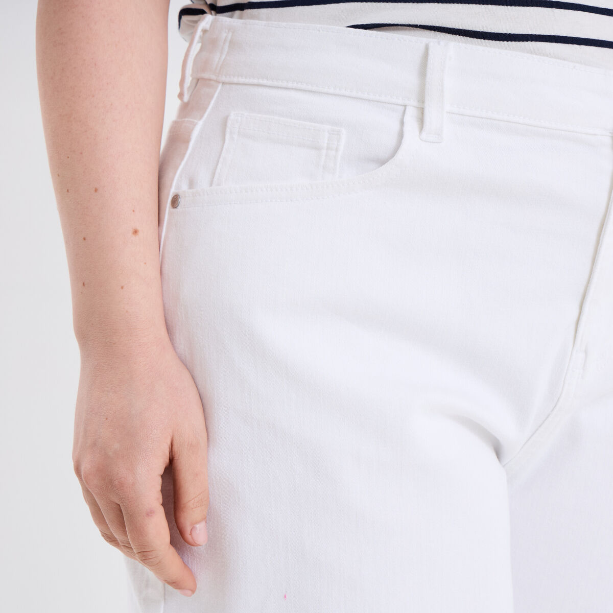 Short en jean droit 5 poches denim blanc femme grande taille