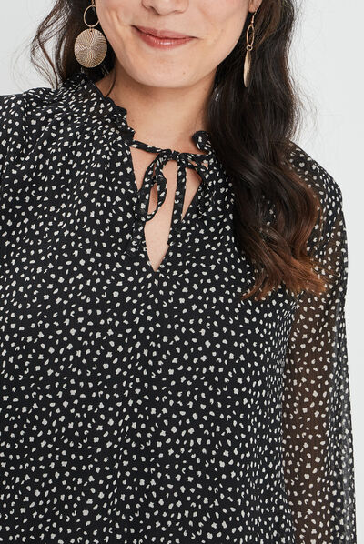 Blouse manches longues col montant noir femme