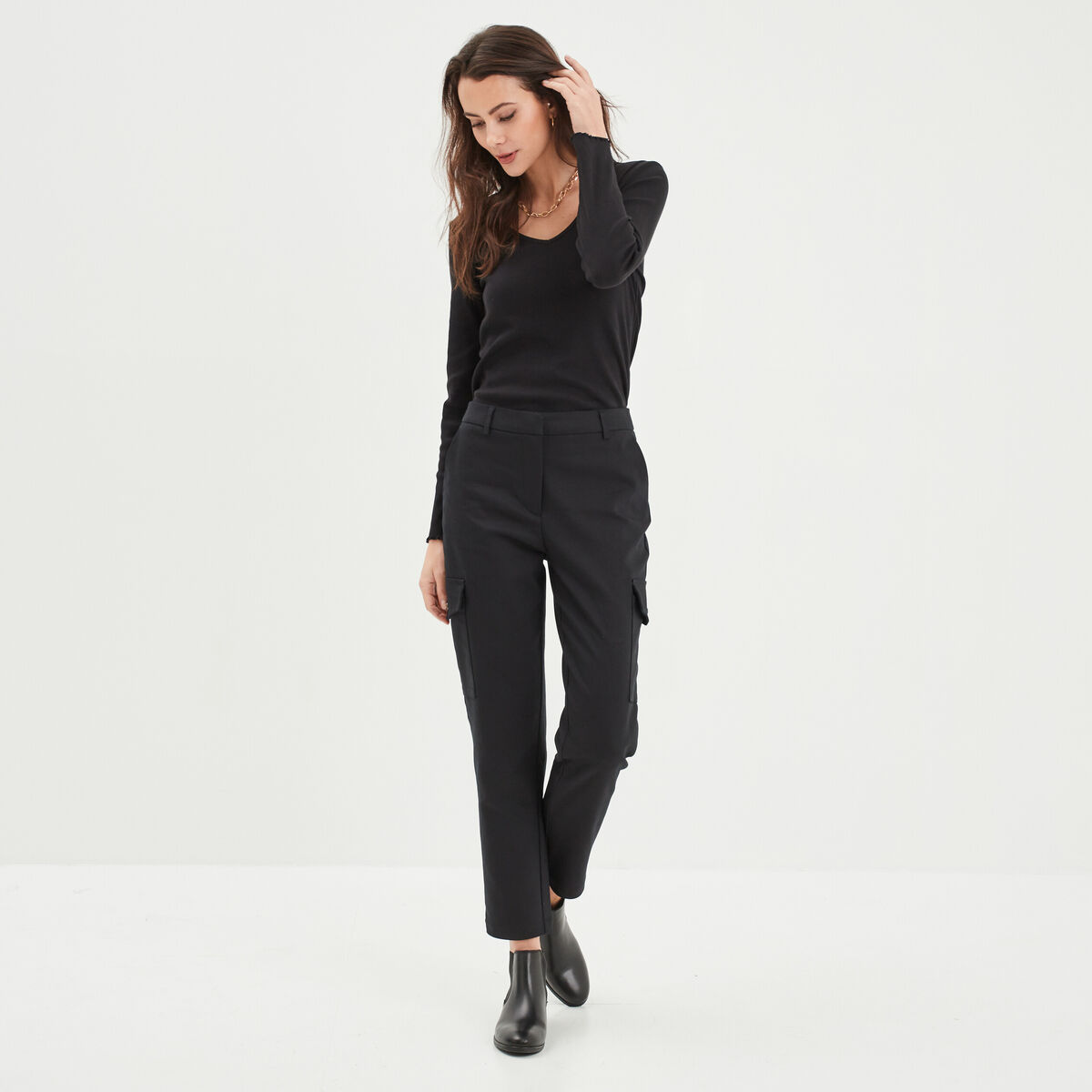 Pantalon cargo 2 poches à rabat noir femme