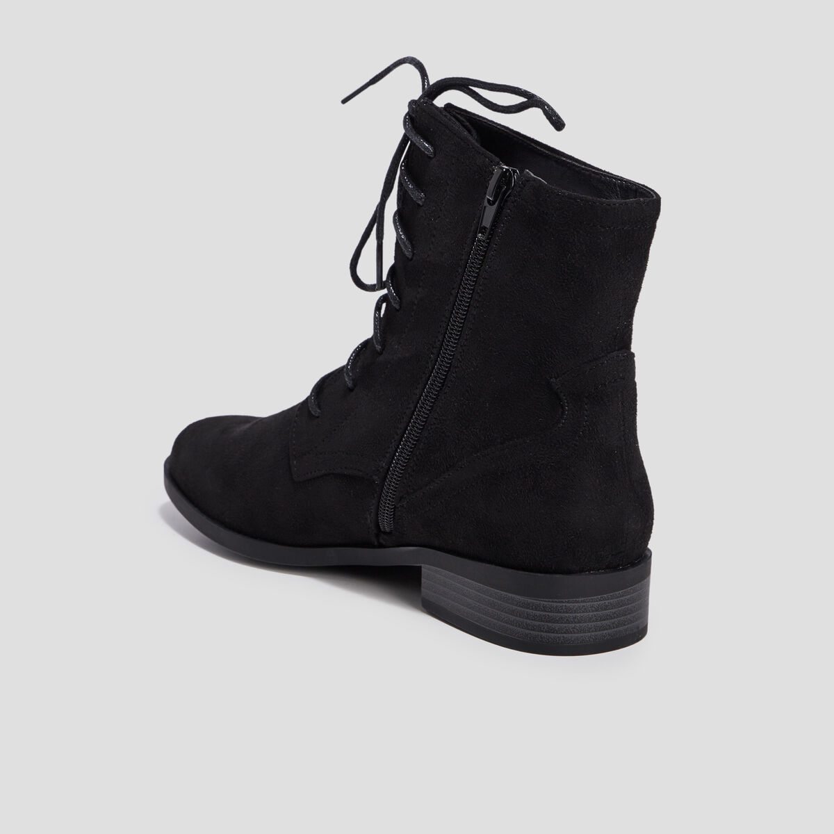 Bottines &agrave; lacets noir femme