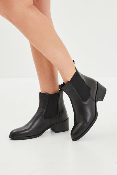 Bottines à talons en cuir noir femme