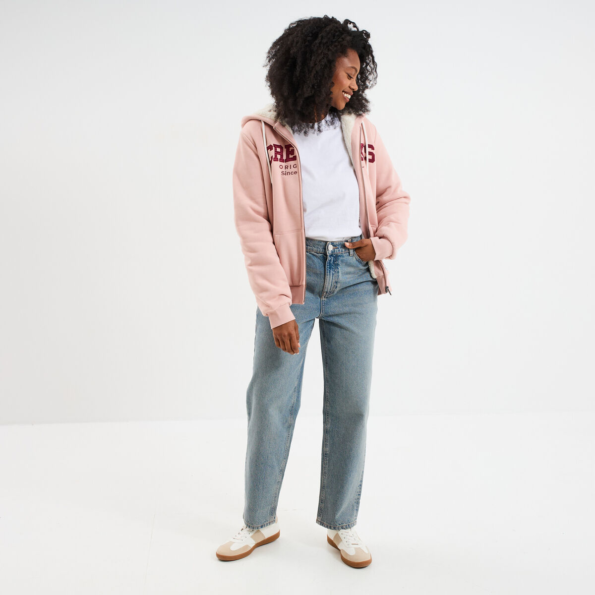 Sweat &agrave; capuche doublure effet sherpa rose poudr&eacute;e femme