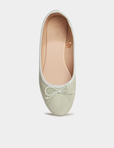 Ballerines vernies avec noeud vert femme