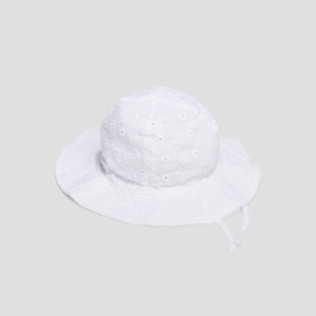 Capeline en broderie anglaise coton blanc mixte