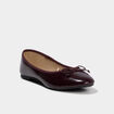 Ballerines vernies plates avec noeud bordeaux femme