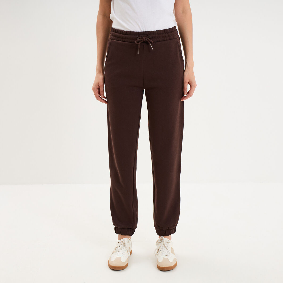 Pantalon de jogging molletonn&eacute; marron fonc&eacute; femme