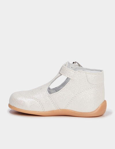 Chaussures c&eacute;r&eacute;monie semelle souple cuir blanc b&eacute;b&eacute; fille